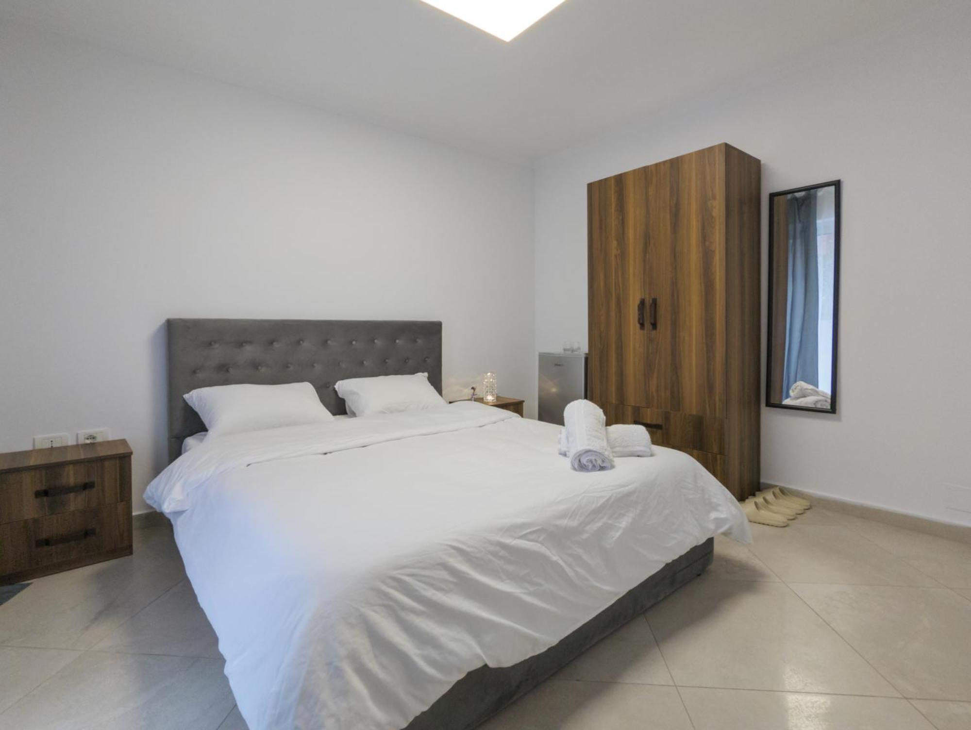 Center Luxury Rooms Tirana Bagian luar foto